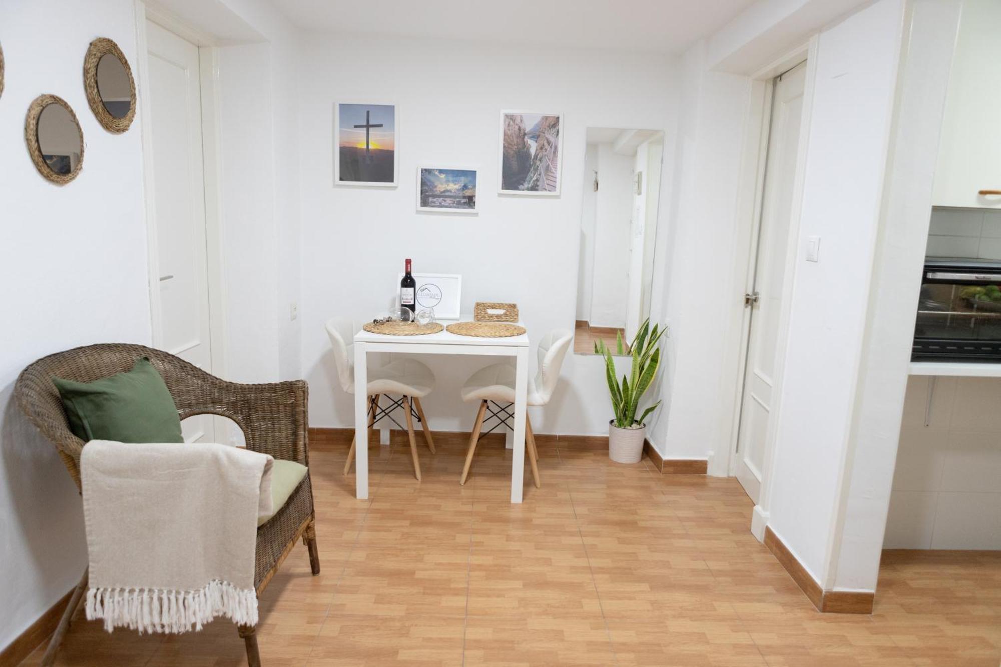 La Casita De Elle Lägenhet Alora Exteriör bild